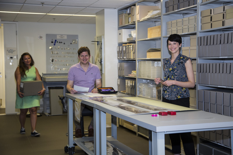 digital preservation for libraries archives and museums